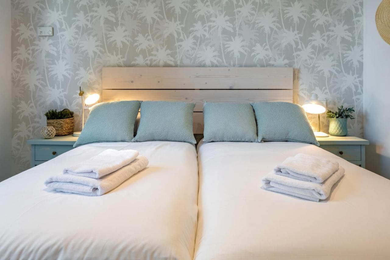 2 Bedrooms 1 Bathroom Furnished - Justicia - Incredible Views - Mintystay Madrid Kültér fotó